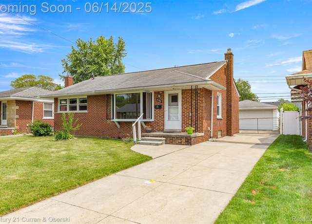 Property at 30345 Rush St, Garden City, MI 48135, 3 beds, 1 bath