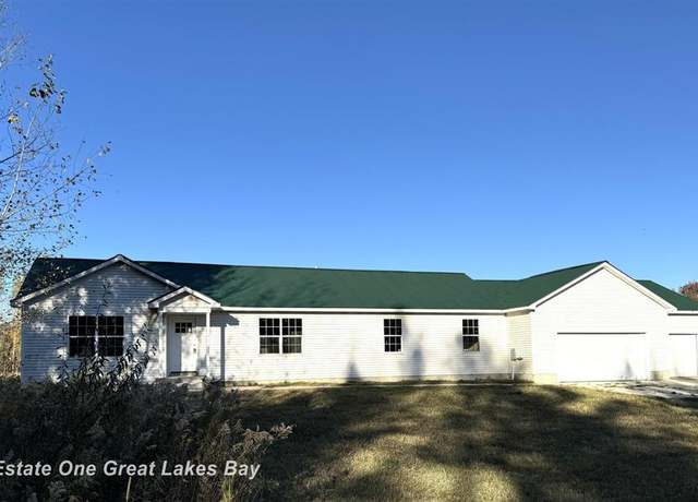Property at 7585 S Steel Rd, St Charles, MI 48655, 3 beds, 2 baths