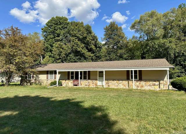 Property at 1588 Thunderbird Dr, Thomas Township, MI 48609, 3 beds, 2.5 baths