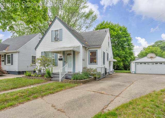 Property at 2734 Vassar St, Dearborn, MI 48124, 3 beds, 2 baths