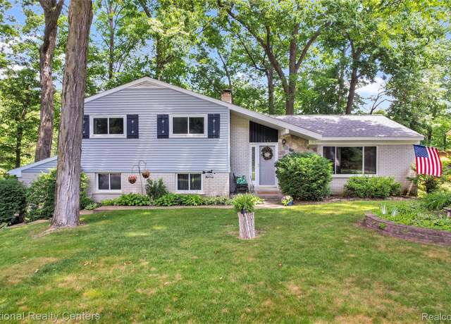 Property at 1521 Thread Valley Vly, Holly, MI 48442, 3 beds, 1.5 baths