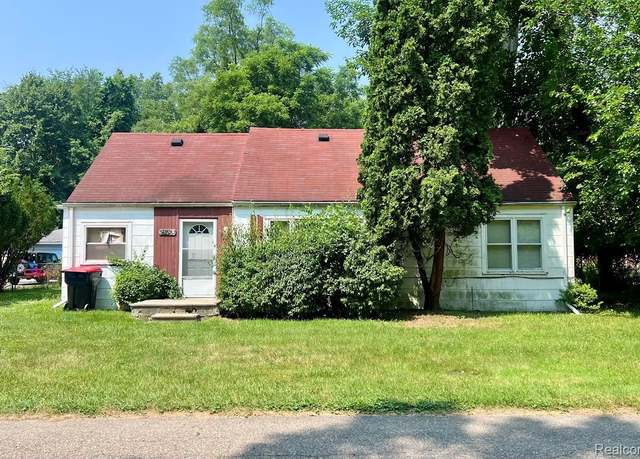Property at 25201 Mcallister St, Southfield, MI 48033, 3 beds, 1 bath