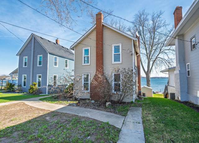 Property at 9568 Main St, Whitmore Lake, MI 48189, 3 beds, 2 baths