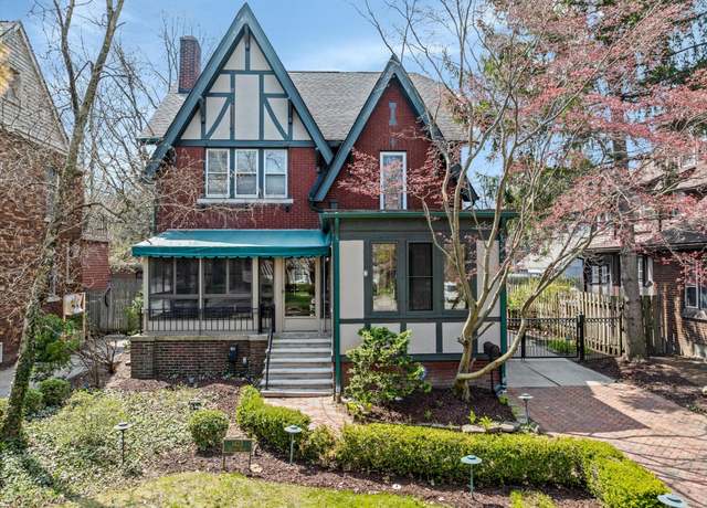 Property at 1425 Bishop Rd, Grosse Pointe Park, MI 48230, 4 beds, 3 baths