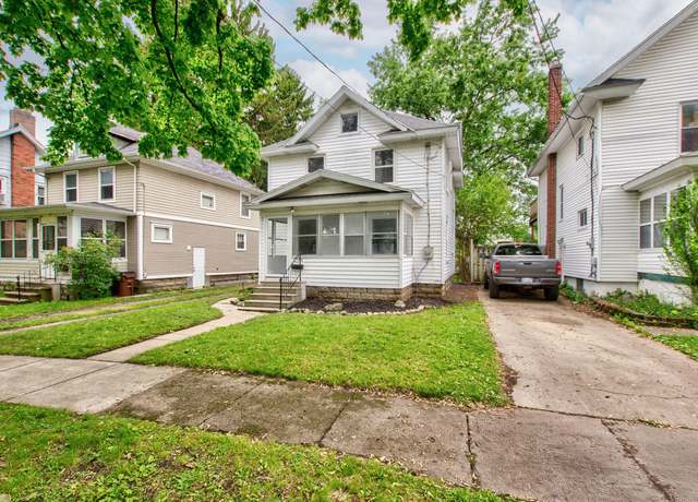 Property at 1118 Burr St, Jackson, MI 49201, 4 beds, 1 bath