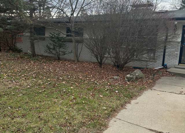 Property at 19021 Merriman Rd, Livonia, MI 48152, 3 beds, 1.5 baths