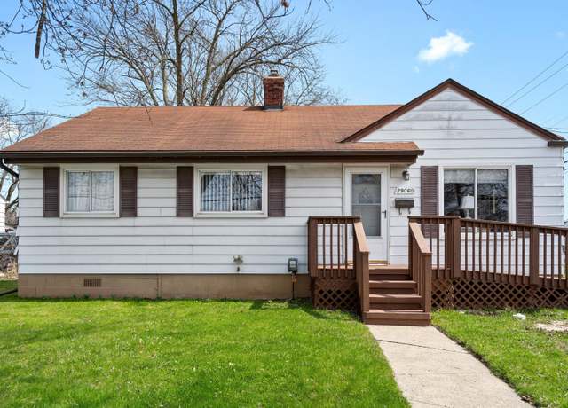 Property at 29060 Michigan St, Roseville, MI 48066, 3 beds, 1 bath