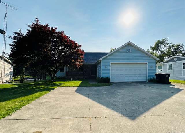 Property at 126 Claremont Cir, Columbia Township, MI 49230, 3 beds, 3.5 baths