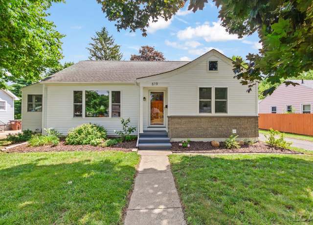 Property at 619 S Madison St, Adrian, MI 49221, 3 beds, 2 baths