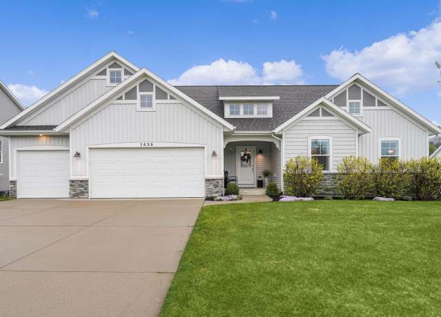 Property at 1439 Beaconsfield St SW, Byron Center, MI 49315, 4 beds, 3 baths