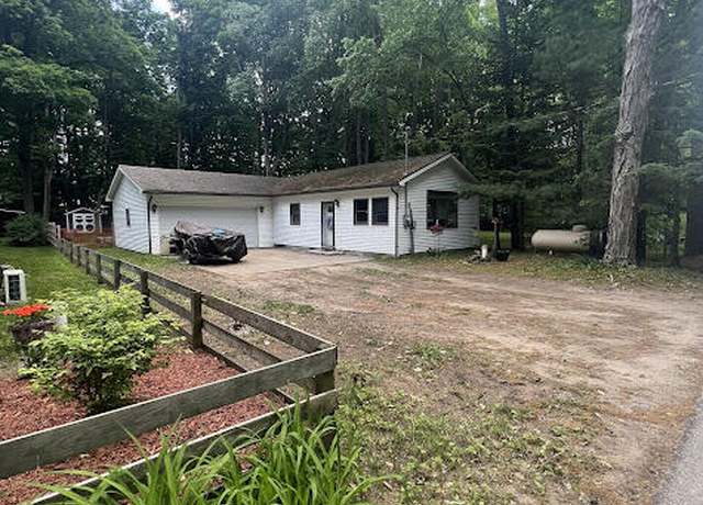 Property at 2599 Pleasant Lake Shore Dr, Cadillac, MI 49601, 2 beds, 1 bath