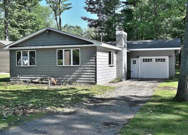 Property at 122 Mcdonald Dr, Houghton Lake, MI 48629, 3 beds, 1.5 baths