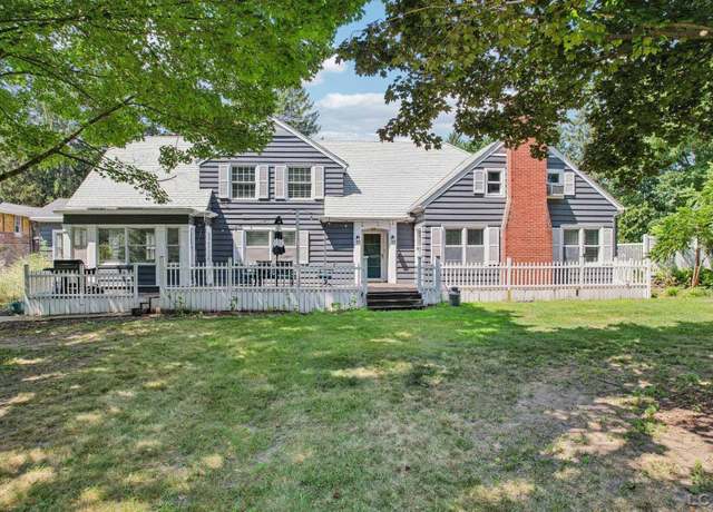 Property at 2550 Bent Oak Ave, Adrian Township, MI 49221, 12 beds, 6 baths