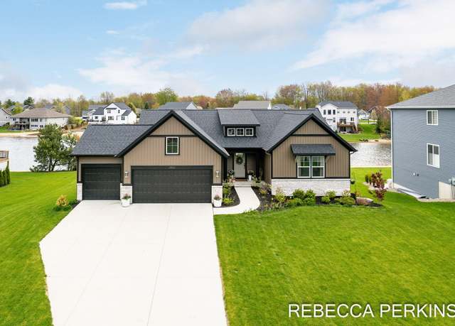 Property at 2952 Red Alder Dr, Holland, MI 49424, 4 beds, 3.5 baths