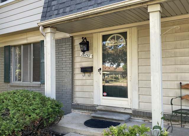 Property at 26292 Franklin Pointe Dr, Southfield, MI 48034, 3 beds, 2.5 baths