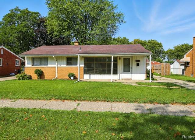 Property at 32471 Saint Annes Dr, Warren, MI 48092, 3 beds, 1 bath