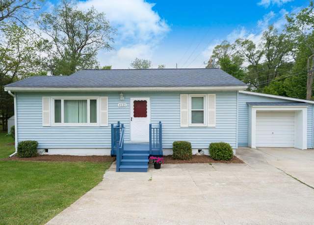 Property at 4121 Quebec St, Auburn Hills, MI 48326, 3 beds, 1 bath
