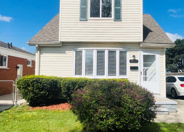 Property at 24917 Saxony Ave, Eastpointe, MI 48021, 3 beds, 1.5 baths