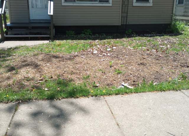Property at 24399 Hopkins St, Dearborn Heights, MI 48125, 2 beds, 1 bath
