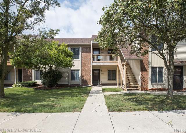 Property at 17917 Phyllis St, Roseville, MI 48066, 2 beds, 1 bath