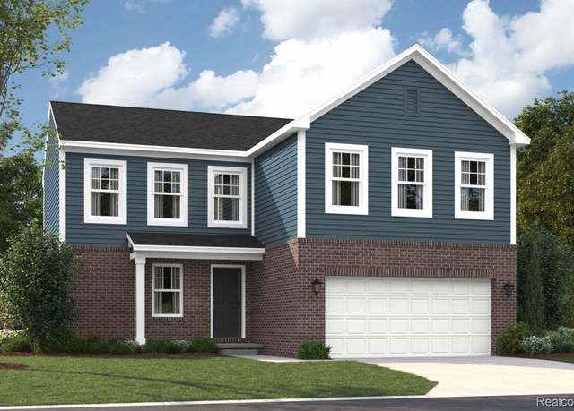 Property at 48495 Old Oak Trl, Van Buren, MI 48111, 3 beds, 2.5 baths
