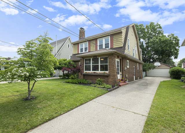 Property at 2323 Paris Ave SE, Grand Rapids, MI 49507, 4 beds, 1.5 baths