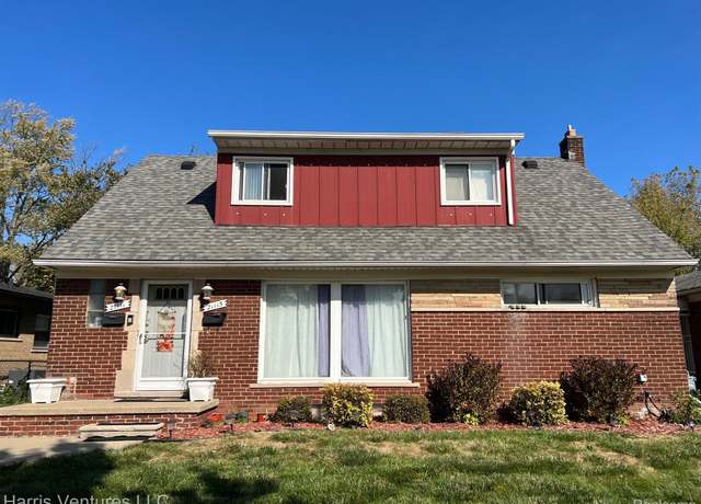 Property at 21111-15 Moross Rd, Grosse Pointe, MI 48236, 3 beds, 2.5 baths