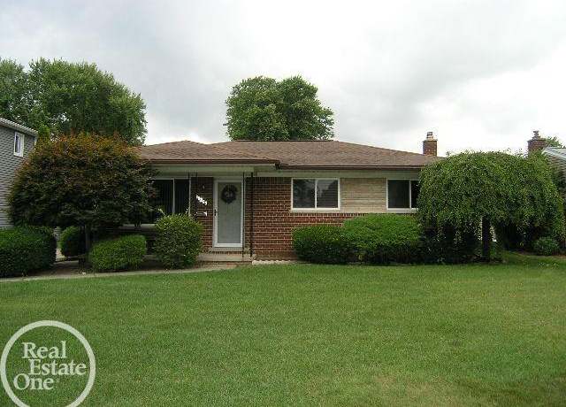 Property at 30209 Greater Mack Ave, St Clair Shores, MI 48082, 3 beds, 2 baths