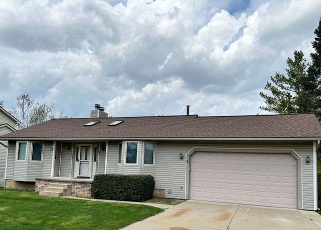 Property at 3040 Shewbird, Wixom, MI 48393, 4 beds, 2 baths