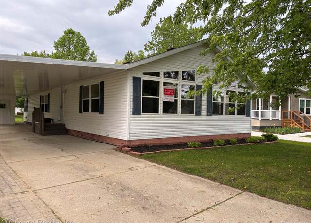 Property at 504 Bush Lake Ln, Smiths Creek, MI 48074, 3 beds, 2 baths