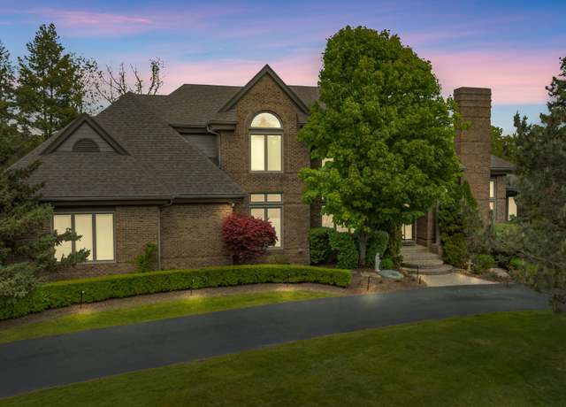 Property at 6127 Wincliff Dr, West Bloomfield, MI 48322, 4 beds, 5.5 baths