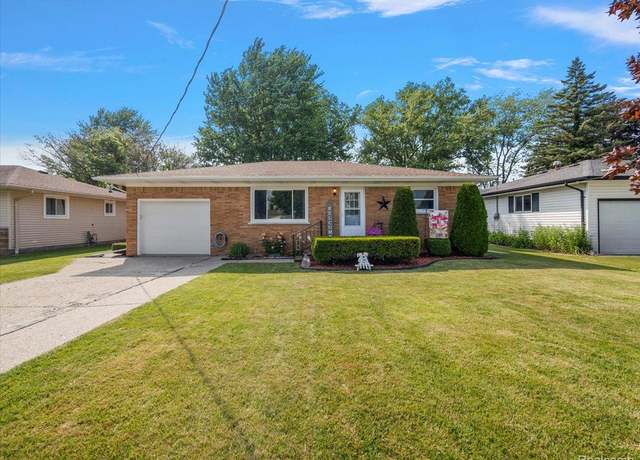 Property at 5514 Pointe Dr, East China, MI 48054, 3 beds, 1.5 baths