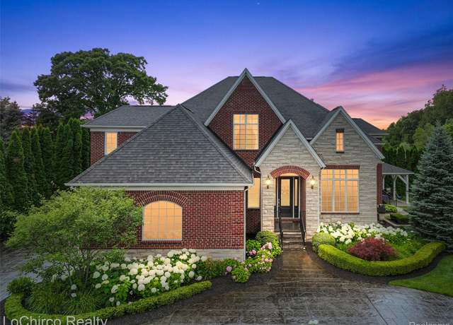Property at 55223 Meadow Ridge Ct, Shelby Charter Township, MI 48316, 4 beds, 4.5 baths