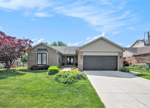 Property at 43870 Boulder Dr, Clinton Township, MI 48038, 3 beds, 2.5 baths