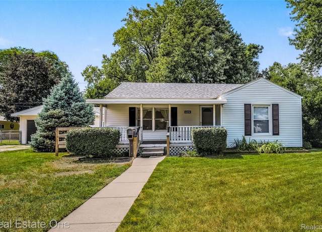 Property at 620 S Webik Ave, Clawson, MI 48017, 3 beds, 2 baths