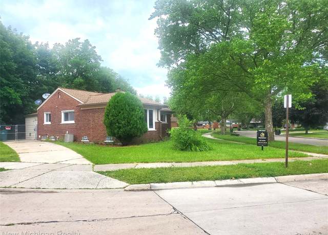 Property at 22221 Marlow St, Oak Park, MI 48237, 3 beds, 2 baths