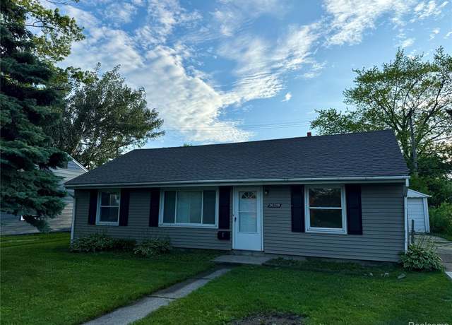 Property at 26335 Beaconsfield St, Chesterfield, MI 48066, 3 beds, 1 bath