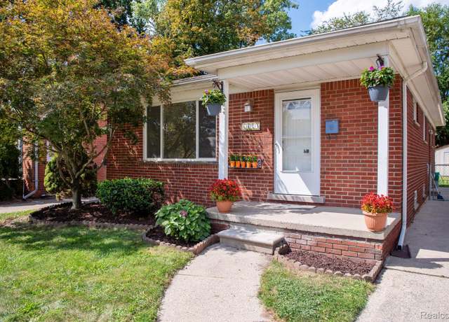 Property at 6873 Mayburn St, Dearborn Heights, MI 48127, 3 beds, 1.5 baths