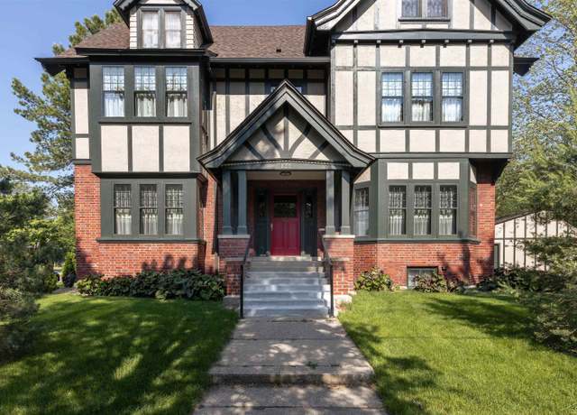 Property at 820 N Johnson St, Bay City, MI 48708, 5 beds, 3 baths