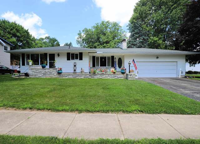 Property at 9425 Butternut St, New Lothrop, MI 48460, 2 beds, 2 baths