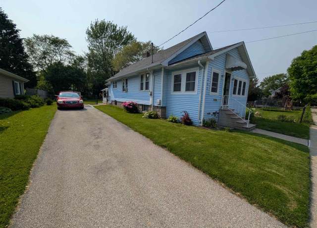 Property at 307 Aplin St, Bay City, MI 48706, 2 beds, 1 bath