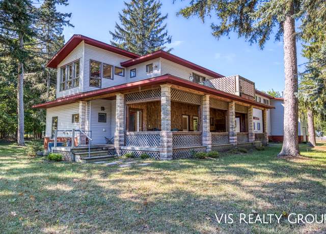 Property at 8005 Old Channel Trl, Montague, MI 49437, 7 beds, 5.5 baths