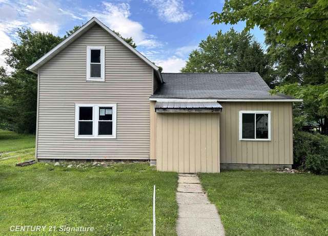 Property at 4079 E Monroe St, Rosebush, MI 48878, 3 beds, 1 bath