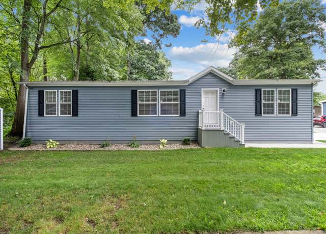 Property at 3 Happy End #3, Sparta, MI 49345, 3 beds, 2 baths