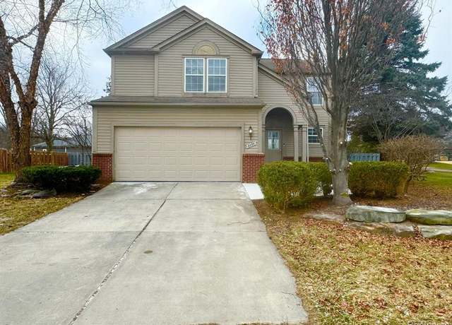 Property at 6030 Mapleview Ln, Ypsilanti, MI 48197, 4 beds, 2.5 baths