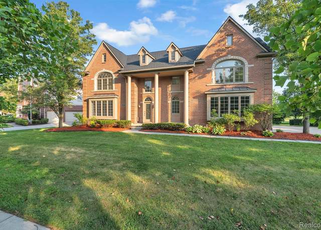 Property at 2032 Tradition Dr, Canton, MI 48187, 4 beds, 3.5 baths