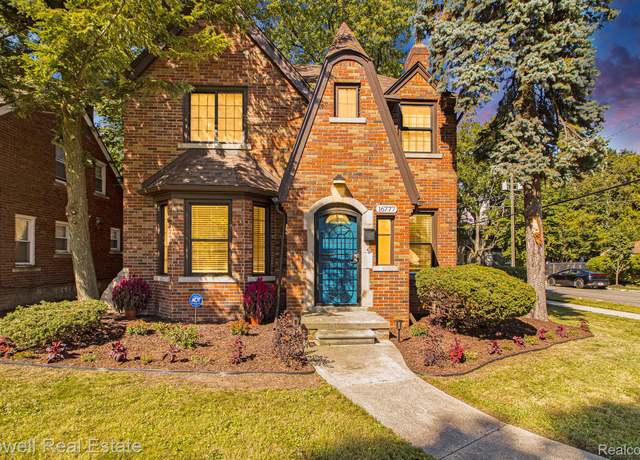Property at 16777 Kentfield St, Detroit, MI 48219, 3 beds, 1.5 baths