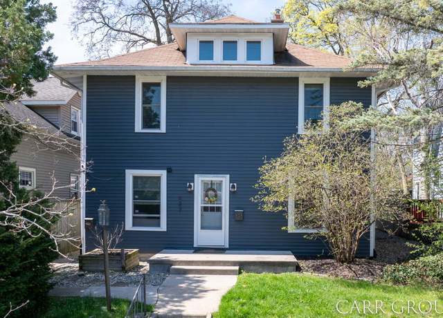 Property at 437 Rosewood Ave SE, East Grand Rapids, MI 49506, 5 beds