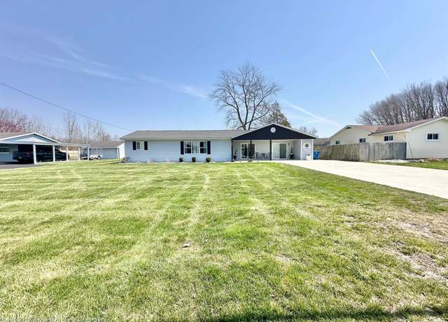Property at 12293 Torrey Rd, Fenton, MI 48430, 4 beds, 2 baths