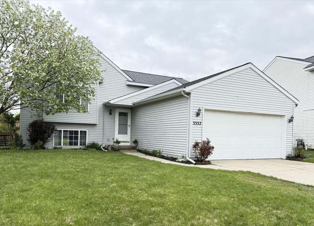 Property at 3332 Hampton Downs Dr SE, Kentwood, MI 49512, 3 beds, 2 baths